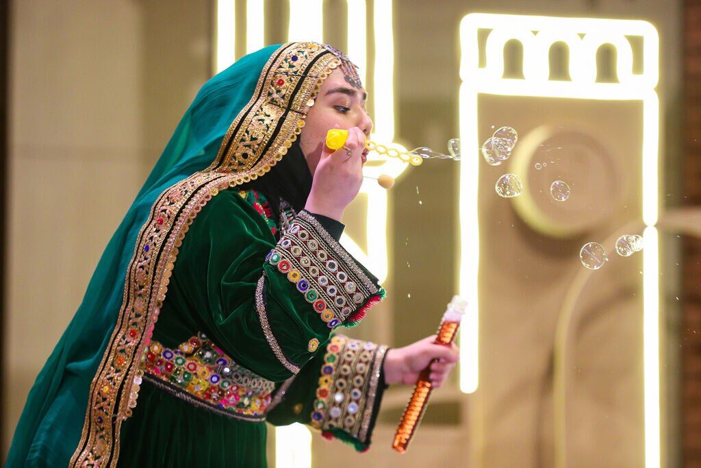 بیست‌وششمین جشنواره قصه‌گویی به کار خود پایان داد؛ بیا تا تو را به دنیای دیگری ببرم