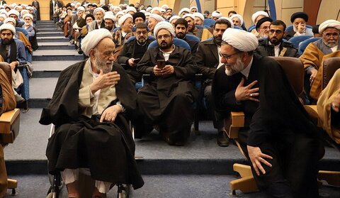 حجت الاسلام والمسلمین قرائتی: سخنرانی بدون مطالعه خیانت به عمر و وقت مردم است / پیام قرآن واضح و قابل فهم برای عموم بیان شود