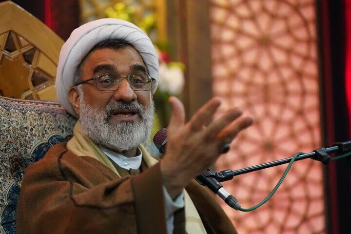 خسرو پناه: تحول در نظام فرهنگی اگر با فهم عمیق قرآن نباشد، منحرف می شود
