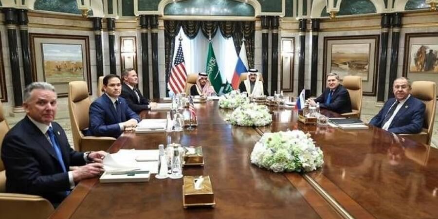 کرملین: درباره ضرورت صلح با ترامپ موافق هستیم؛ بروز اختلاف میان واشنگتن و کی‌یف