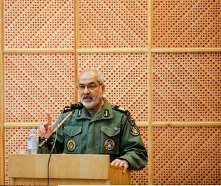 امیرسرتیپ شیخ: رزمایش اقتدار ۱۴۰۳ با تاکتیک‌های نوین و تجهیزات پیشرفته در حال اجرا است