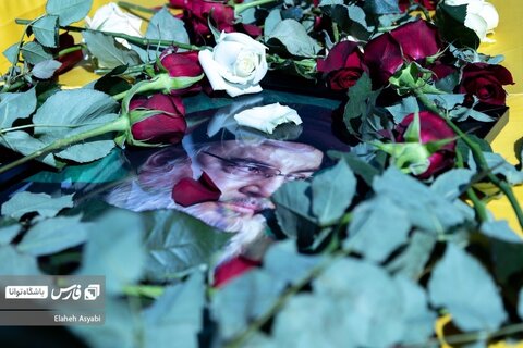 عکس | تشییع نمادین سیدحسن نصرالله در دانشگاه شریف