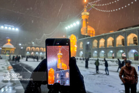 شب برفی حرم مطهر رضوی
