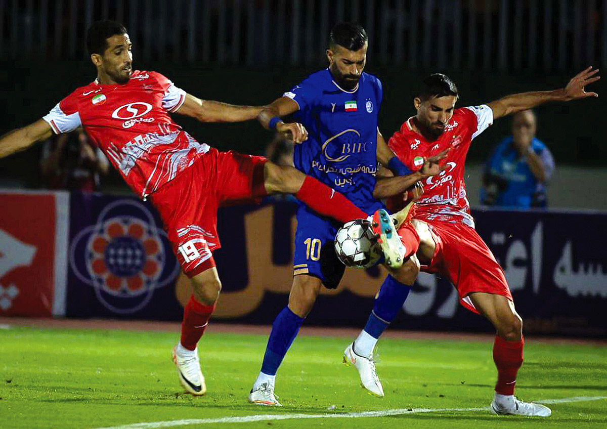 شهرآورد تهران در بحران