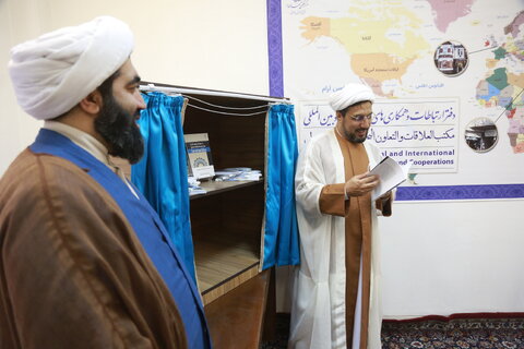 رونمایی از ترجمه اسپانیایی کتاب اسرار و آداب نماز آیت الله فاضل لنکرانی