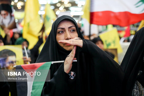 مراسم گرامیداشت شهید سیدحسن نصرالله همزمان با تشییع شهدا در لبنان - تهران