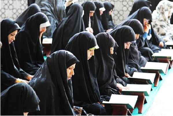 تلاوت قرآن کریم توسط بانوان حافظ بین‌المللی در حرم مطهر رضوی