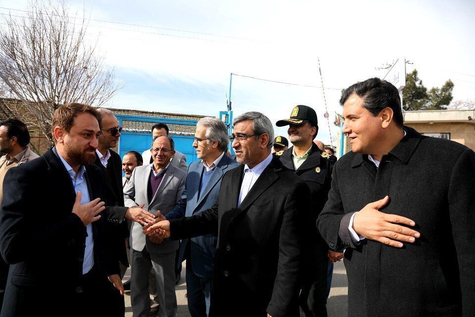 بازدید استاندار خراسان رضوی از مرکز مراقبتی اتباع خارجی مشهد