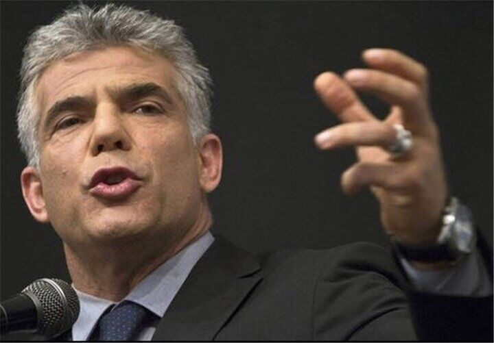 رئیس مخالفان کابینه رژیم صهیونیستی: آمریکا به علت سستی نتانیاهو با حماس مذاکره می‌کند
