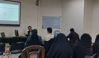 ضرورت آشنایی پژوهشگران با ابزارهای جست‌وجوی هوشمند اطلاعات