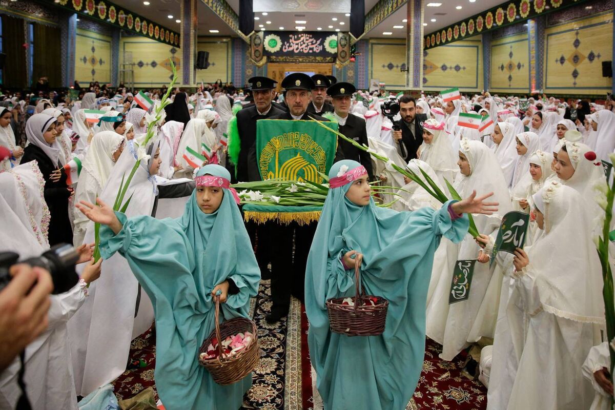 سفره کرامت امام رضا (ع)؛ این باربرای ۲ هزار دانش‌آموز روزه‌دار مشهدی