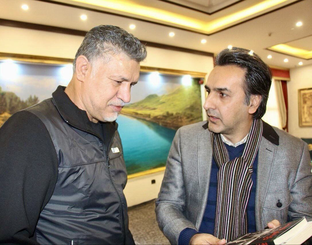 نویسنده کتاب رازهای دوبلین: «بلاژویچ» ننوشت؛ خودم دست به کار شدم! / کتاب را بدون احتیاط نوشتم