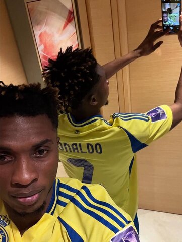 عکس | خواب خوش بازیکن استقلال با پیراهن رونالدو