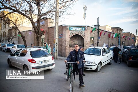 عکس | تصاویر جالب از مراسم قاشق‌زنی در قزوین