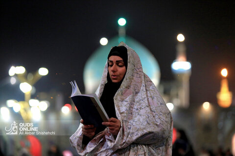 لیالی قدر؛ شب بیست و یکم ماه مبارک رمضان - حرم مطهر رضوی