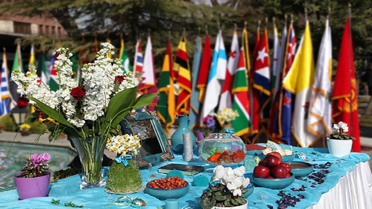 نوروز را نمی‌توان به مصادره گرفت و ریشه آن را تغییر داد