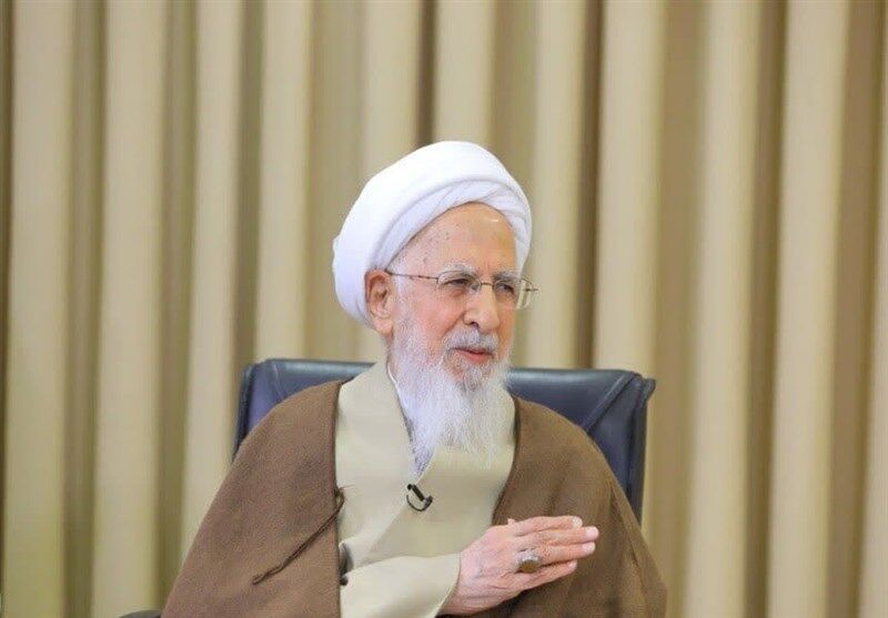 آیت‌الله العظمی جوادی آملی:  عهد خود را با ماه رمضان حفظ کنیم