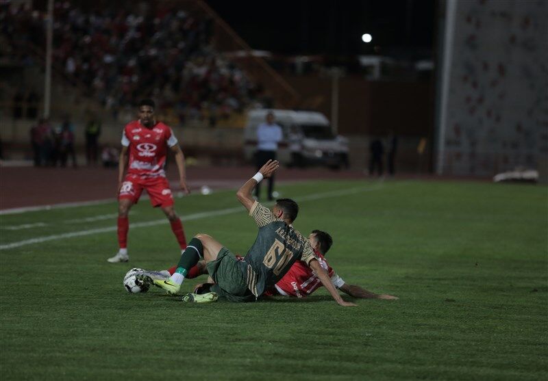 باخت بد موقع پرسپولیس در قزوین/دورتر از همیشه به قهرمانی!