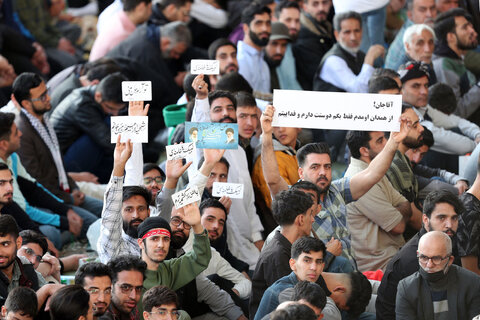 اقامه نماز عید سعید فطر به امامت مقام معظم رهبری