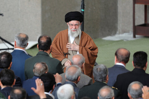 اقامه نماز عید سعید فطر به امامت مقام معظم رهبری