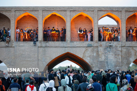 بازگشایی موقت زاینده‌رود - اصفهان