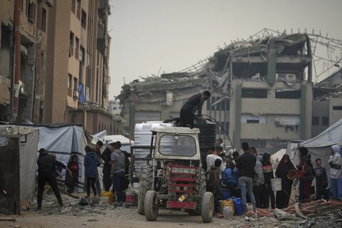 تبدیل دانشگاه بمباران شده غزه به پناهگاهی برای آوارگان فلسطینی