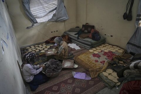 تبدیل دانشگاه بمباران شده غزه به پناهگاهی برای آوارگان فلسطینی