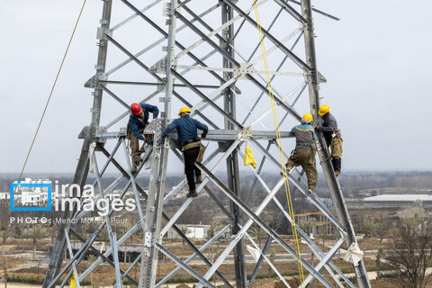 عکس منتخب هفته | از سفر عارف به مشهد تا تجمع علیه جنایات رژیم صهیونیستی در تهران