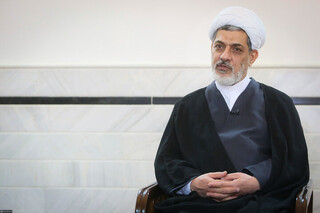 جمعه، روز تجدید عهد با ولی خدا در محیط خانه است