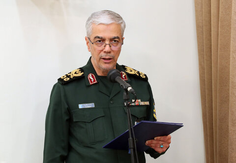 دیدار جمعی از فرماندهان نیروهای مسلح با رهبر معظم انقلاب