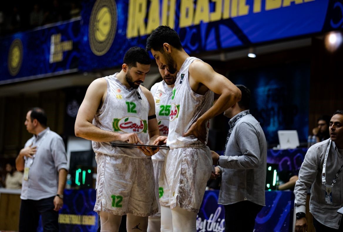 سوپر لیگ بسکتبال غرب آسیا؛ صعود طبیعت به جمع هشت تیم نهایی