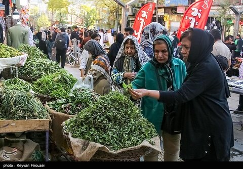 بازار فروش گیاهان بهاری در سنندج