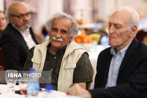 مراسم تجلیل از هنرمندان پیشکسوت متولد فروردین