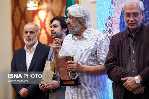 مراسم تجلیل از هنرمندان پیشکسوت متولد فروردین