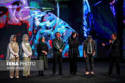 اکران عمومی آخرین قسمت سریال پایتخت با حضور عوامل