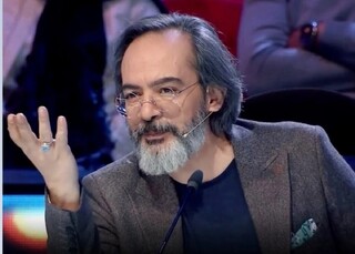 جایزه چهره سال هنر انقلاب به «کارن همایونفر» رسید
