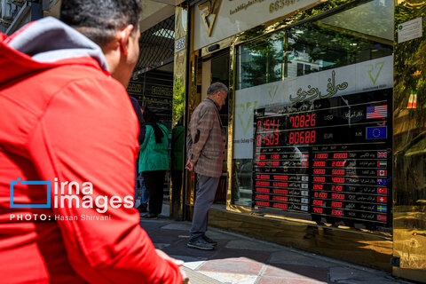 بازی قیمت‌ها؛ مردم میان دو راهی خرید یا انتظار