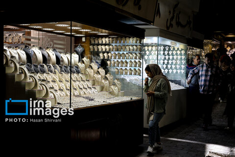 بازی قیمت‌ها؛ مردم میان دو راهی خرید یا انتظار