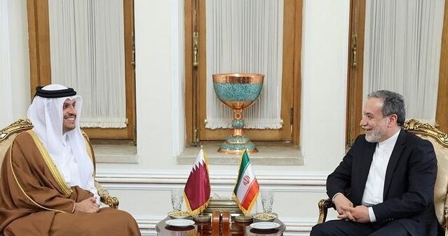 گفت‌وگوی تلفنی وزرای خارجه ایران و قطر درباره غزه و مذاکرات تهران-واشنگتن