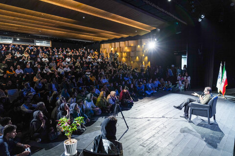 کتاب جدید فاضل نظری به چاپ هفتم رسید