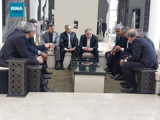 تیم مذاکره کننده ایران راهی محل گفت‌وگوها شد