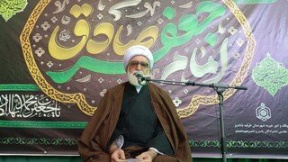 تولیت آستان قدس رضوی: برای اینکه از خاندان پیامبر (ص) باشیم راه آن تبعیت است