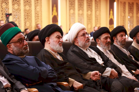 تجلیل عتبه عباسیه از علامه سید احمد اشکوری و رونمایی از موسوعه مؤلفات الإمامیة