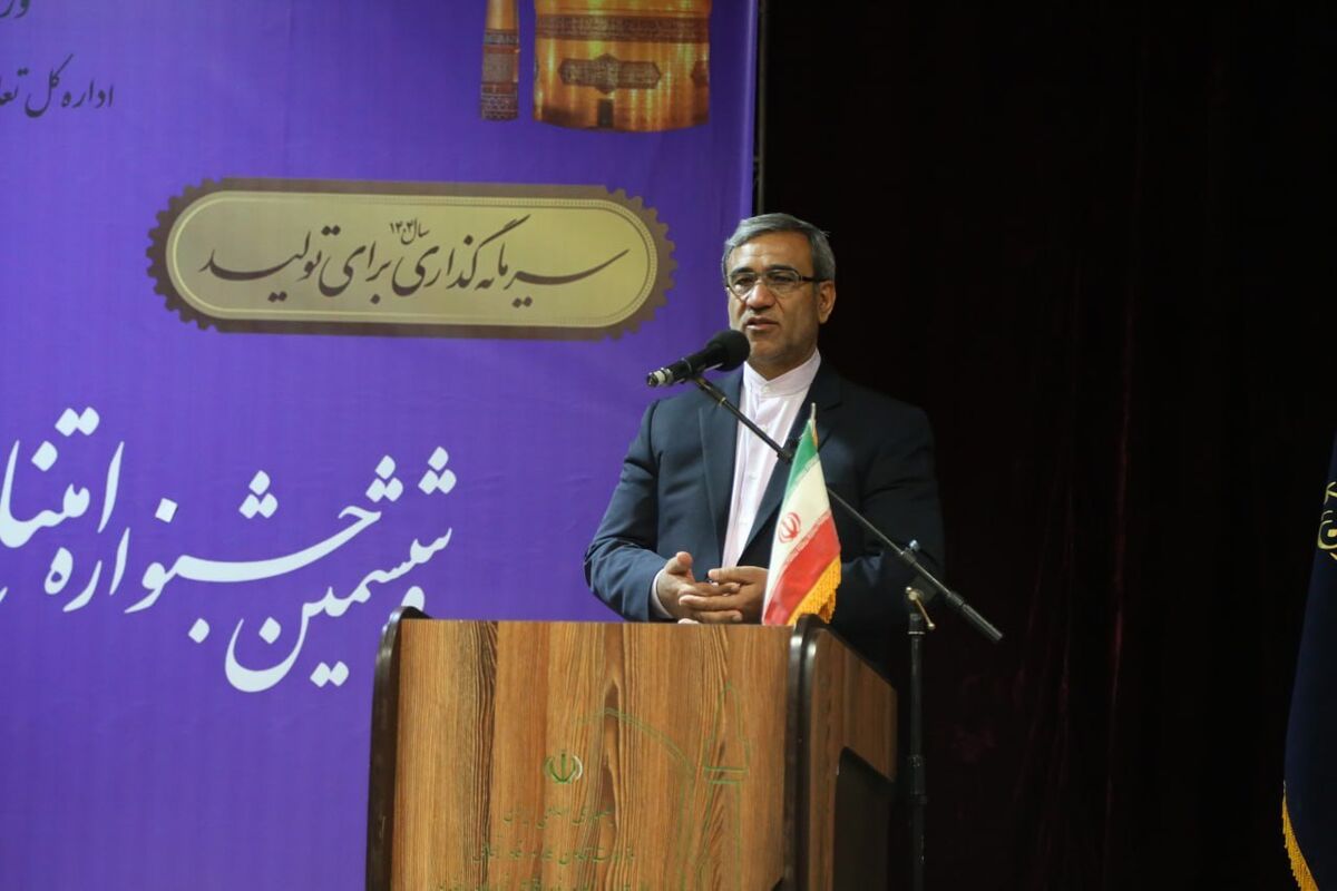 استاندار خراسان رضوی: باید با همکاری کارفرمایان، مشکلات کارگران را حل کنیم