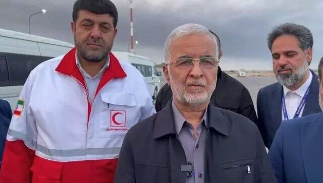 اطمینان خاطر وزیر کشور به بازرگانان بندر شهید رجایی؛ به شایعات توجه نکنید