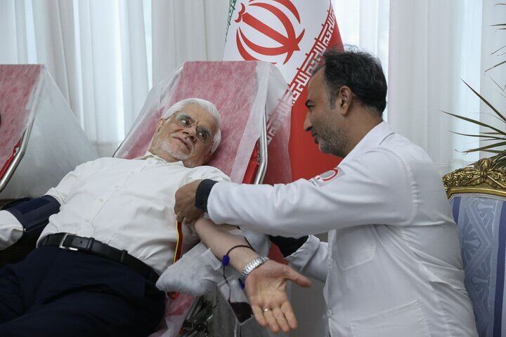 ابراز همدردی اعضای هیئت دولت با مجروحان حادثه بندرشهید رجایی