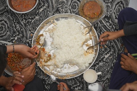 غزه، ۶۰ روز بدون آب و غذا