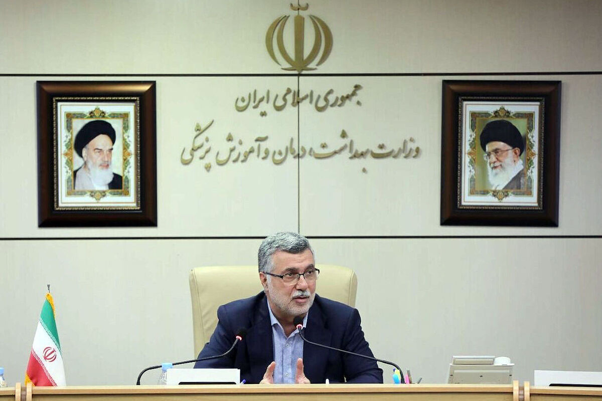 تاکید وزیر بهداشت بر ایمنی کار برای جلوگیری از وقوع حوادث تاکید وزیر بهداشت بر ایمنی کار برای جلوگیری از وقوع حوادث