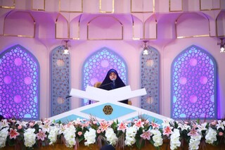 دختر قرآنی باید الگوی دیگر دختران جامعه باشد  