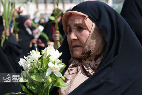 گلباران حرم مطهر رضوی در سالروز ولادت حضرت معصومه (س)
